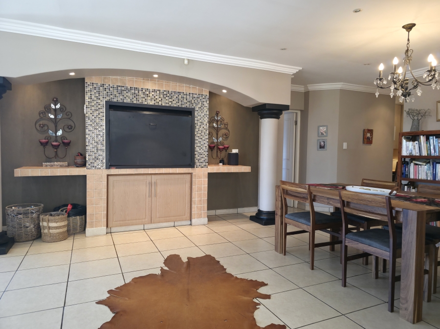 3 Bedroom Property for Sale in Wavecrest Eastern Cape